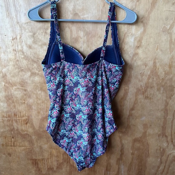 Bond-Eye Australia One Piece Swimsuit FLoral Print - Picture 2 of 10